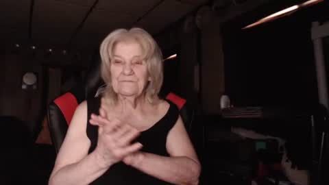 cat online show from 02/28/25, 05:59