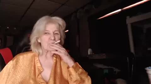 cat online show from 03/02/25, 04:10