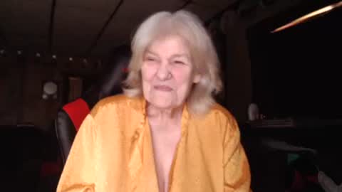 cat online show from 03/10/25, 04:25