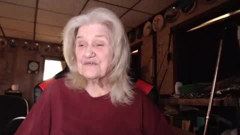 cat online show from 09/08/25, 04:39