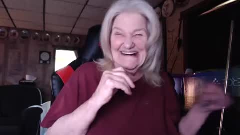 cat online show from 09/10/25, 05:02