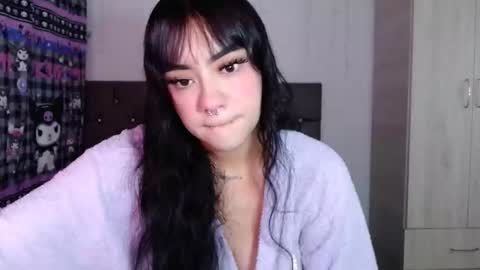 Mila online show from 09/29/25, 06:40