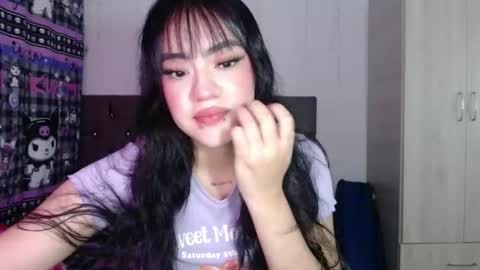 Mila online show from 11/24/25, 06:13