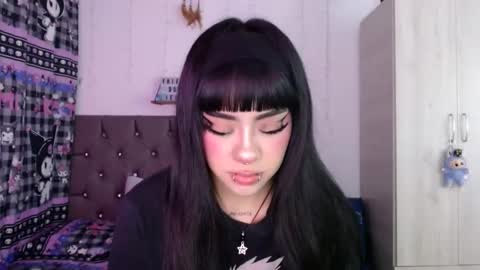 Mila online show from 03/29/26, 06:13