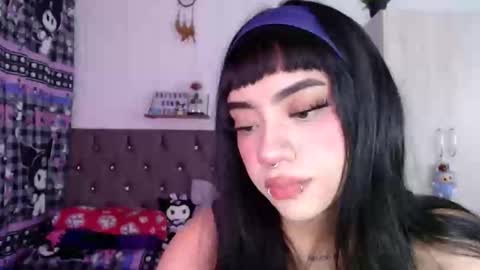 Mila online show from 04/15/26, 06:42