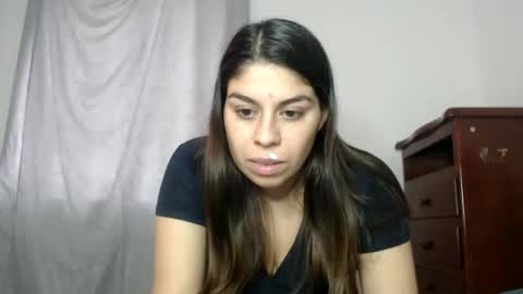 Snapshot of cata_09 chatting on 05/23/26, 05:17 cata online show from 05/23/26, 05:17