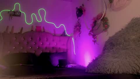Snapshot of cata__mw chatting on 06/29/26, 07:47 cata__mw online show from 06/29/26, 07:47