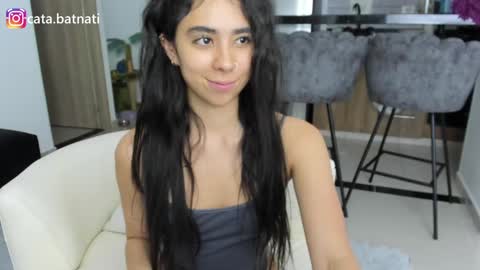 Snapshot of cata_batnati chatting on 01/17/25, 11:18 Catalina online show from 01/17/25, 11:18