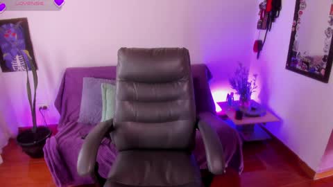 Cata green model independient online show from 05/04/26, 07:21