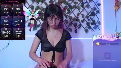 Sara online show from 12/12/24, 07:26