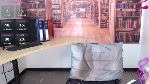 Queen Catalella online show from 12/03/25, 04:09