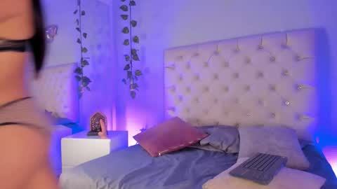 Snapshot of catalella_rouse chatting on 03/01/26, 12:51 catalella_rouse online show from 03/01/26, 12:51