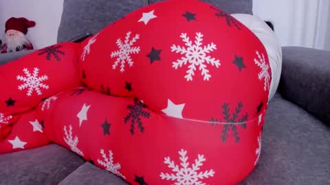 Cataleya online show from 12/23/24, 02:45