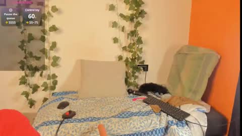 cataleya19__ online show from 03/12/25, 12:04