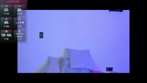 cataleya19__ online show from 05/30/26, 10:23