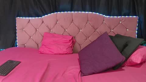 Snapshot of cataleya_divine chatting on 02/12/26, 12:11 Cata Prins online show from 02/12/26, 12:11