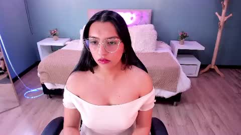 cataleya_lux online show from 07/27/26, 12:34