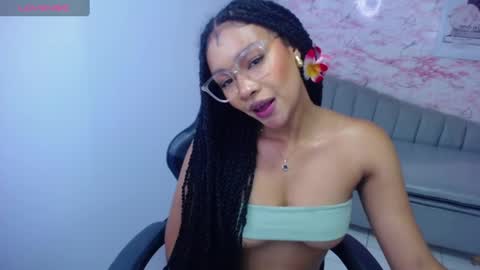 catalina25_t online show from 02/13/25, 01:48