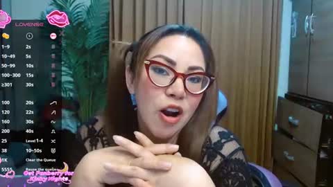 catalina3772516 online show from 12/02/25, 09:32