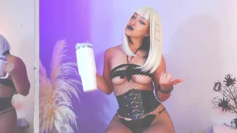 Catalina lovers online show from 12/09/24, 06:57