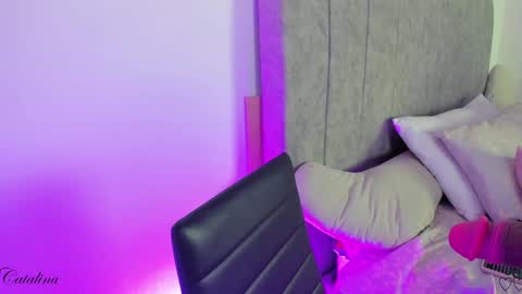 Cata  Monday- Saturday   On line at 0100pm-0700pm online show from 12/06/24, 02:28