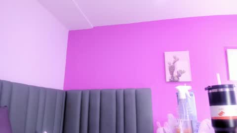 catalina online show from 04/03/26, 08:01