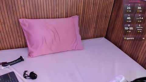 Snapshot of catalina_spec chatting on 02/21/26, 04:19 catalina_spec online show from 02/21/26, 04:19