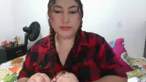 Snapshot of catalinamarpi45 chatting on 02/16/26, 03:30 cataleya online show from 02/16/26, 03:30