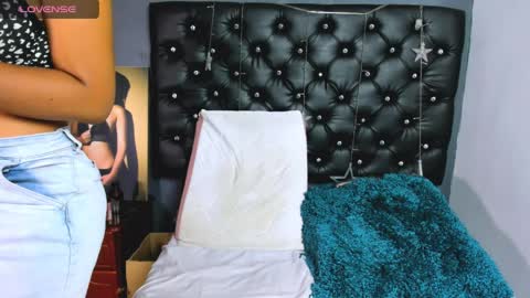 Catalina online show from 03/31/26, 06:19