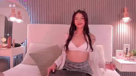 Catalina  online show from 02/24/26, 03:43