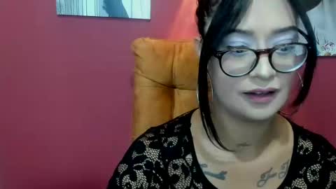    Catalina Scott   online show from 02/03/25, 11:20