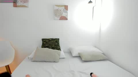 Caterin  online show from 09/23/25, 09:29