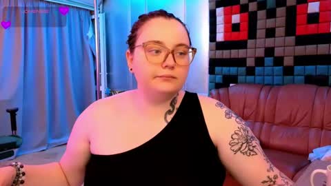 Snapshot of catherineclaire chatting on 07/20/26, 04:20 catherineclaire online show from 07/20/26, 04:20