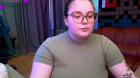Snapshot of catherineclaire chatting on 07/25/26, 06:05 catherineclaire online show from 07/25/26, 06:05