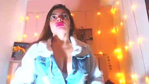 Snapshot of catherinehot707rs chatting on 12/30/24, 02:53 catherinehot707rs online show from 12/30/24, 02:53