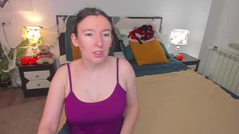 Catrin online show from 10/27/25, 06:39