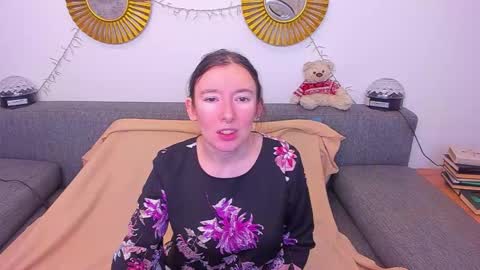 Catrin online show from 11/20/25, 08:25