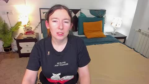 Catrin online show from 11/27/25, 07:10