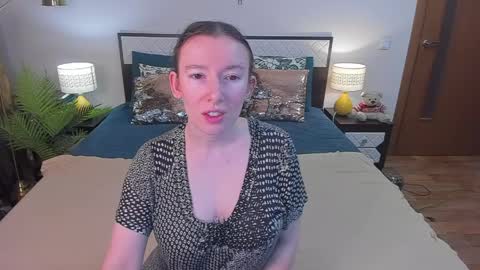 Catrin online show from 04/10/26, 06:29