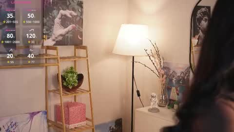 Snapshot of catheryneells chatting on 09/19/25, 04:07 Lee online show from 09/19/25, 04:07