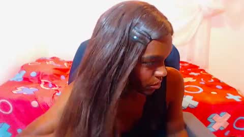 cathi_nahomi online show from 10/18/25, 09:26