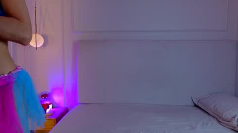 CATH  online show from 10/17/25, 07:49