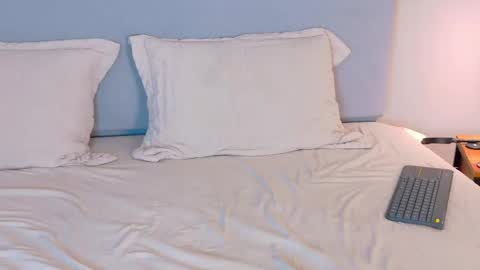 CATH  online show from 11/09/25, 07:39