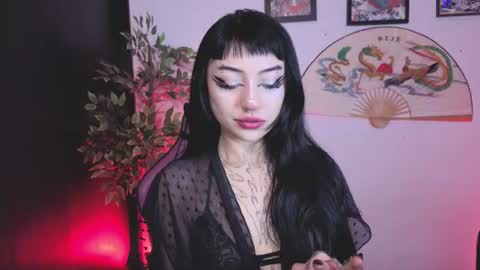 Snapshot of cati_petite chatting on 06/29/26, 10:15 Cati help me reach my goal of 100 thumbs up again 3 online show from 06/29/26, 10:15