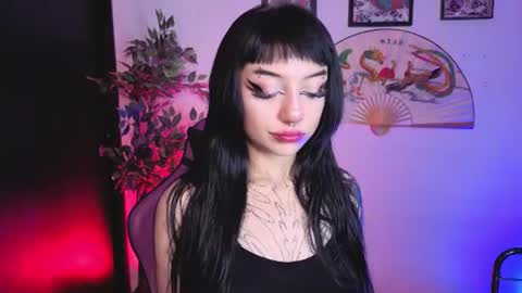 Snapshot of cati_petite chatting on 07/09/26, 07:23 Cati help me reach my goal of 100 thumbs up again 3 online show from 07/09/26, 07:23