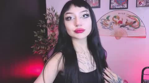 Snapshot of cati_petite chatting on 07/28/26, 04:27 Cati help me reach my goal of 100 thumbs up again 3 online show from 07/28/26, 04:27