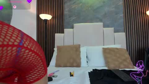 catiusca_reyes_03 online show from 02/23/26, 12:13