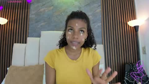 catiusca_reyes_03 online show from 04/07/26, 12:05