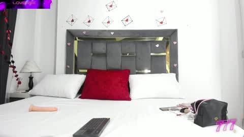 Catleya online show from 02/23/26, 12:24