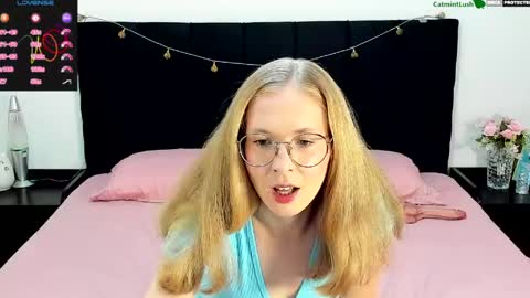 CatmintLush online show from 05/23/26, 11:53
